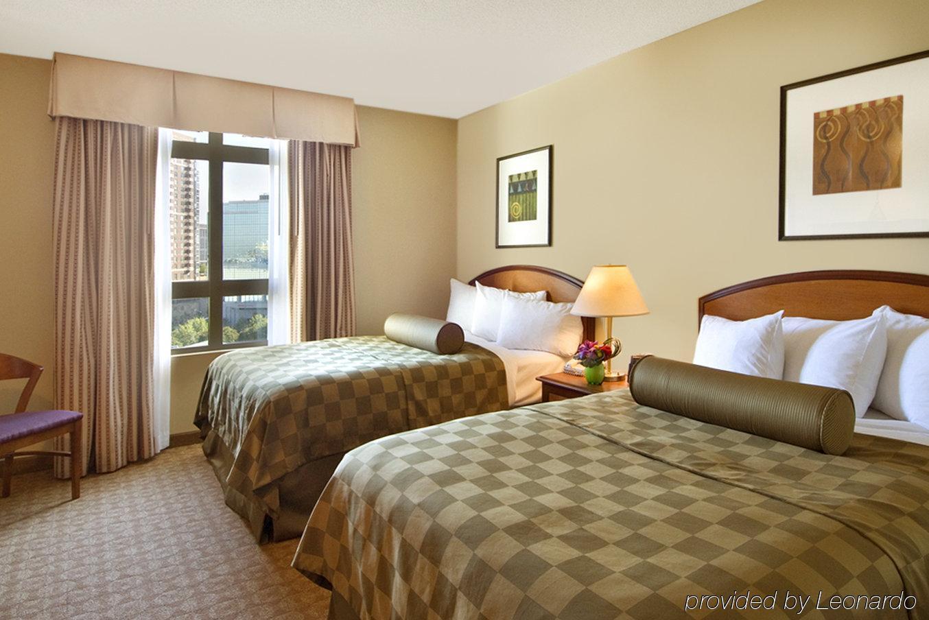 Embassy Suites By Hilton Atlanta At Centennial Olympic Park Room photo